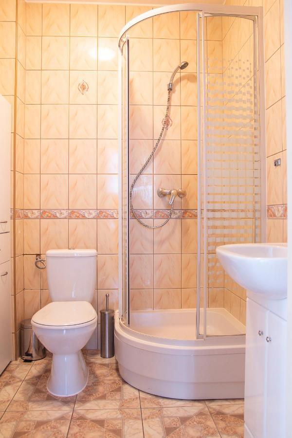 Al-Dom Apartamenty Apartament Oliwia Kolobrzeg Exterior photo